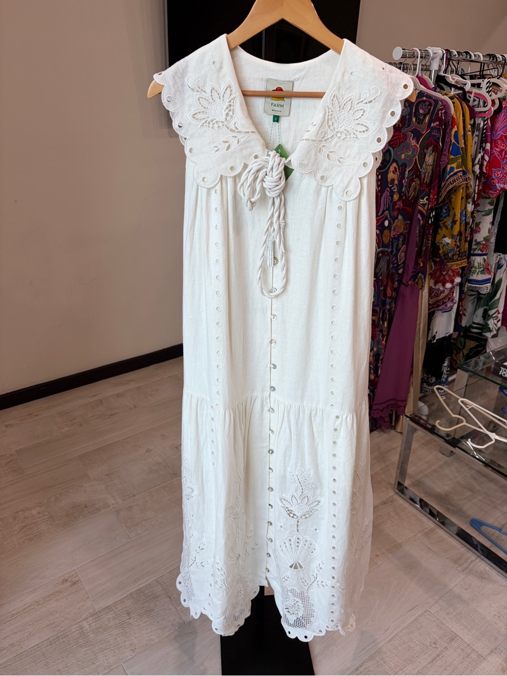 Farm Rio: Off-White Sleeveless Maxi Dress - Picture 10 of 11